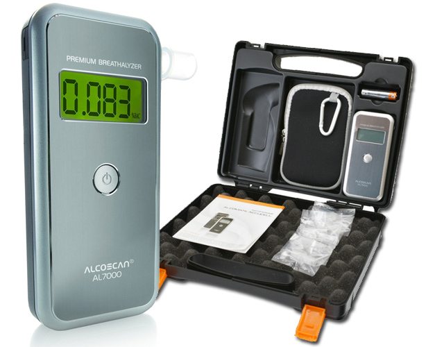 AlcoMate Premium Breathalyzer | AlcoMate